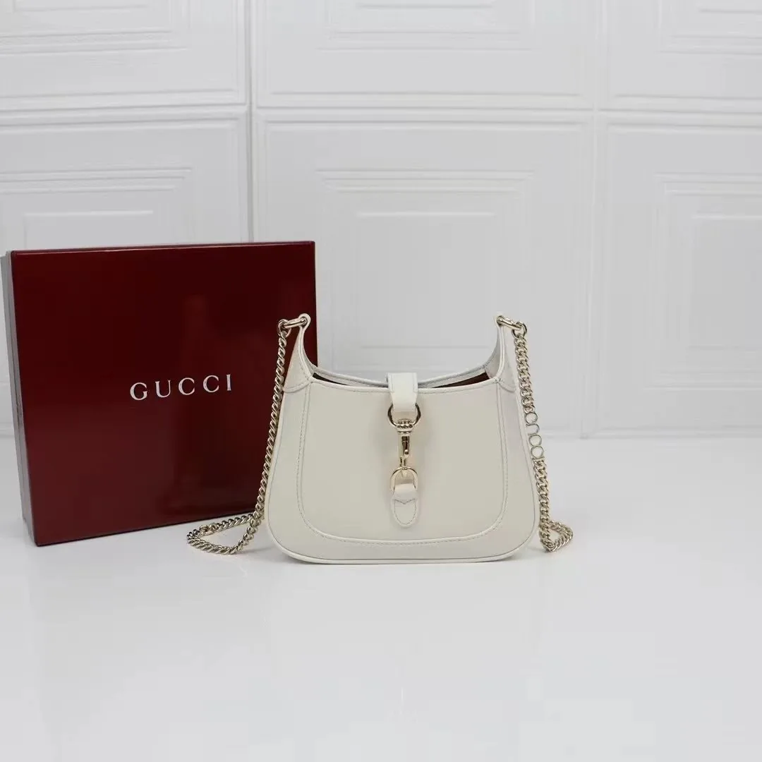 Gucci Leather Shoulder Bag — photo 2