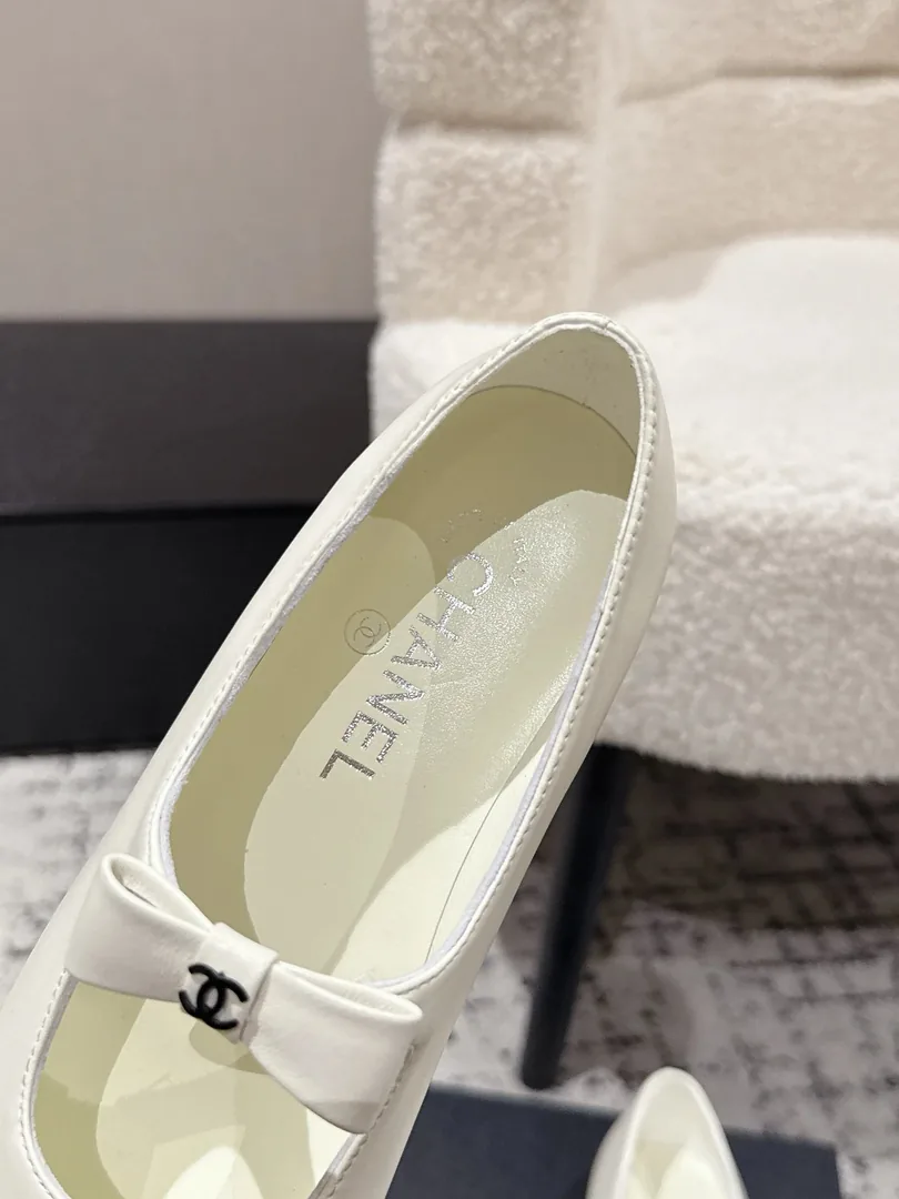 Chanel Mary Jane Flats Pink White — photo 11