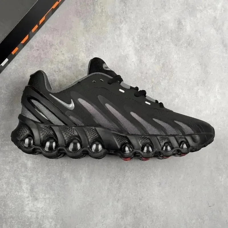 Nike Shox Lace-Up Air-Cushion Runners — Photo 12