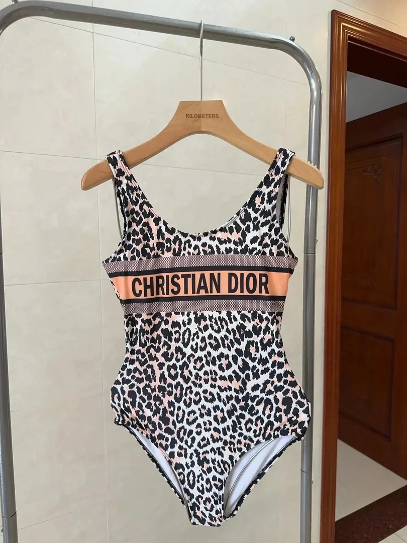 Swimsuit 003 — photo 12