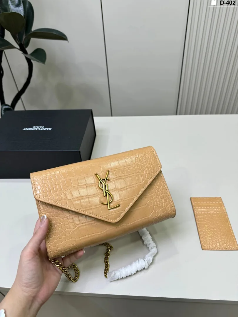YSL Le Cassandre Envelope Bag — photo 2