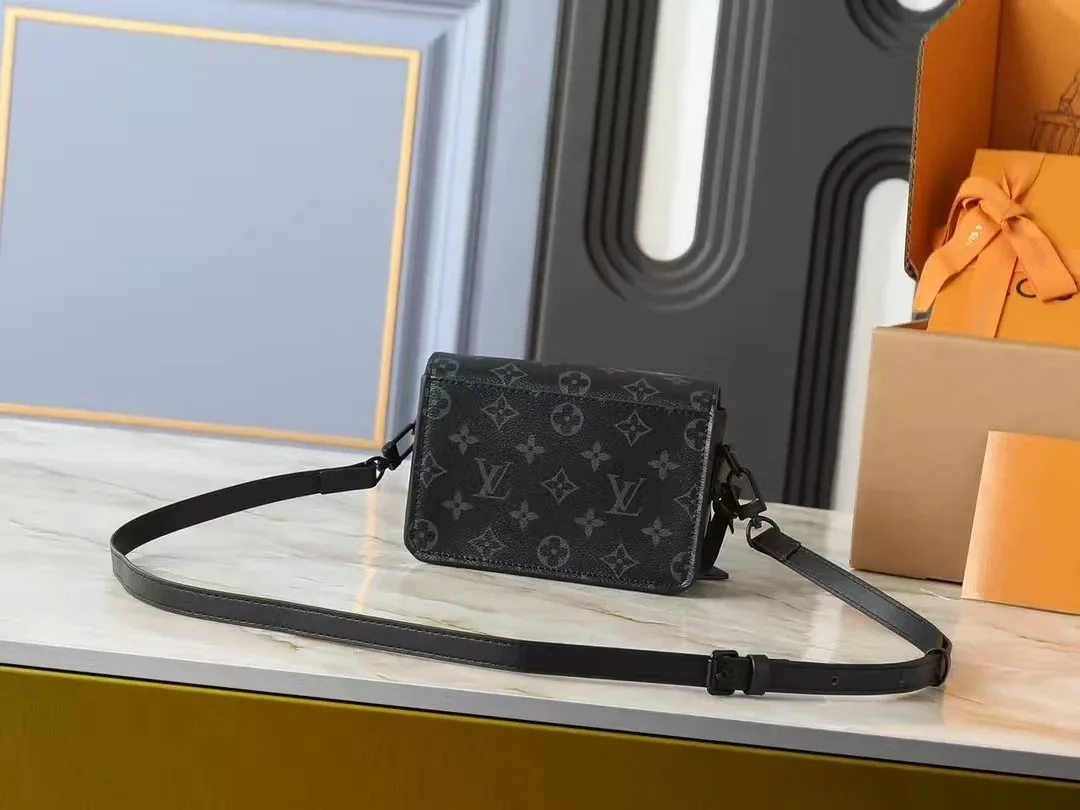 Louis Vuitton Handbag — QC