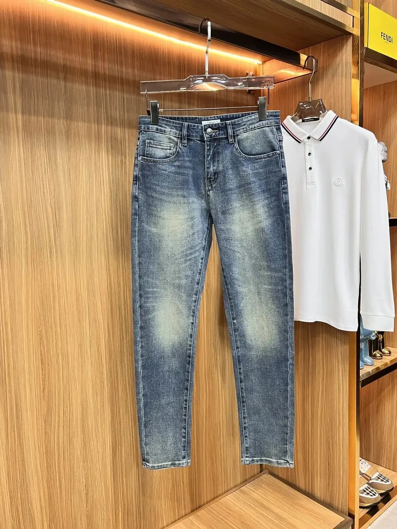 Denim Tears Cotton Wreath Jeans Collection — Photo 10