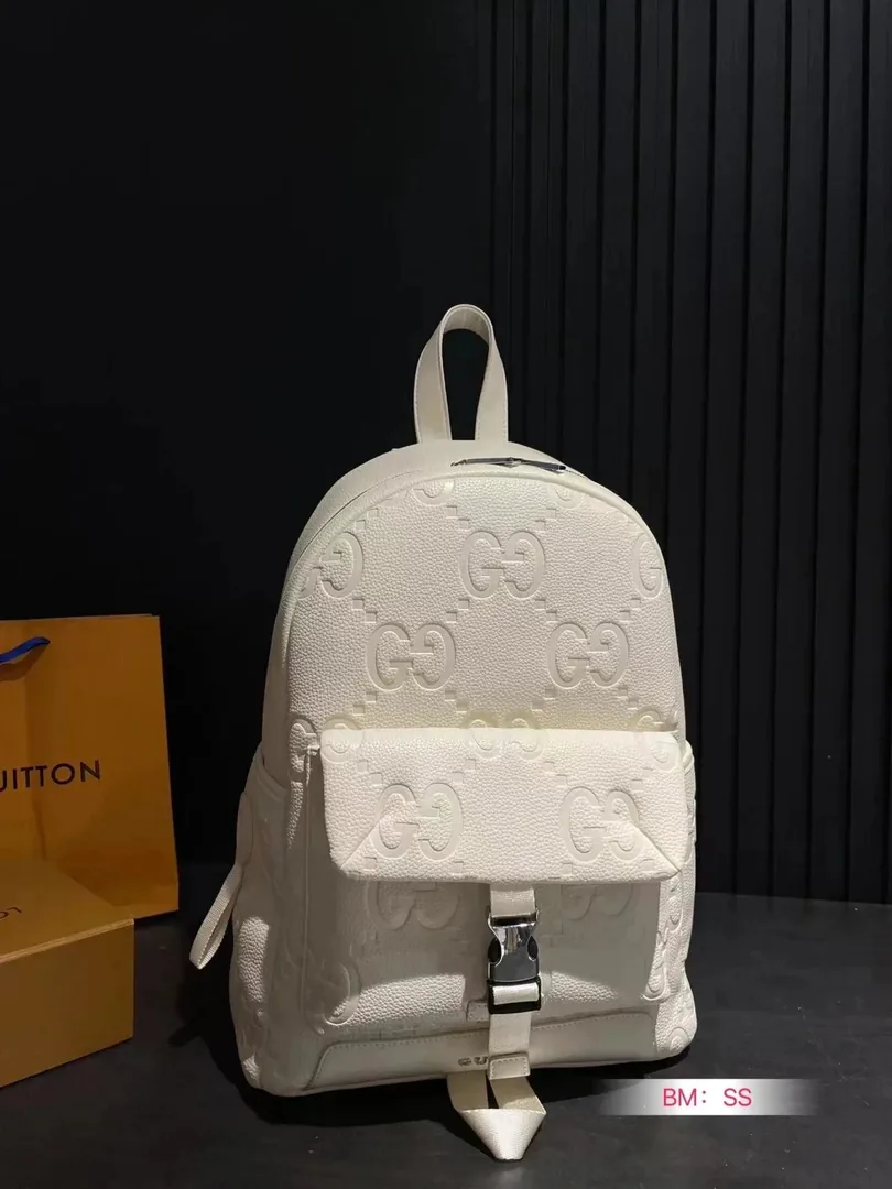 Backpack — Photo 14