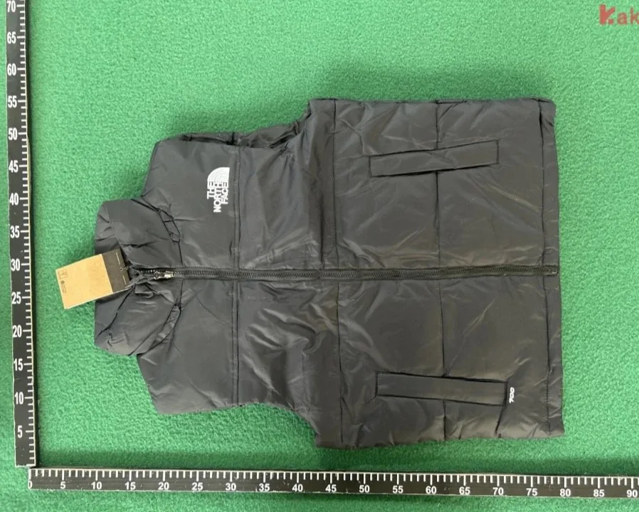 Classic Fleece-Lined Vest — QC