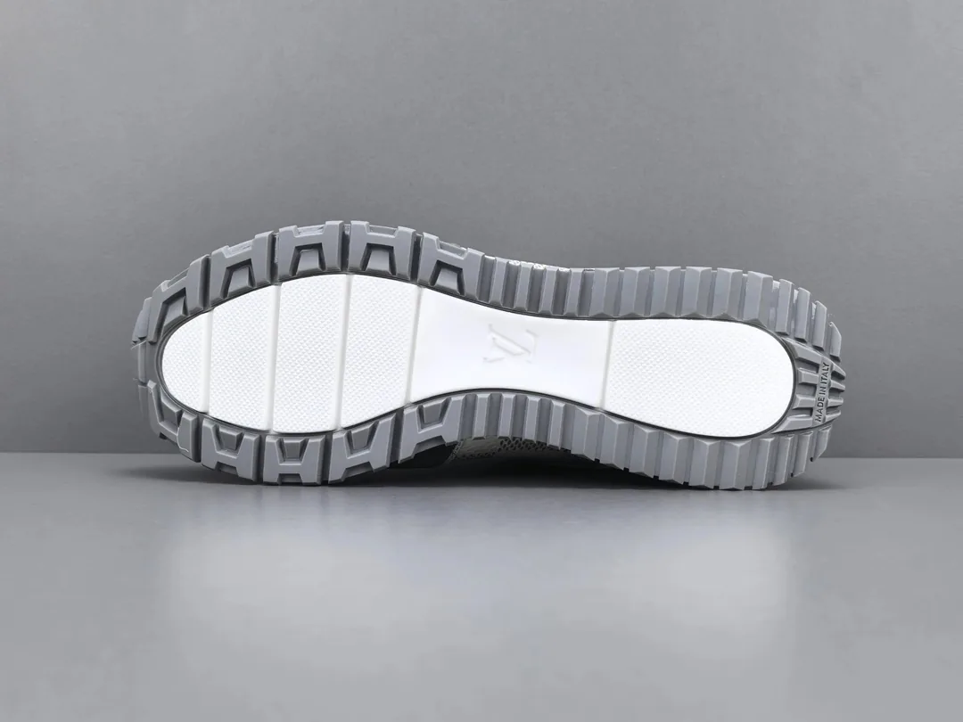 Louis Vuitton Run Away Blue Runaway Low-Top Sneakers — QC
