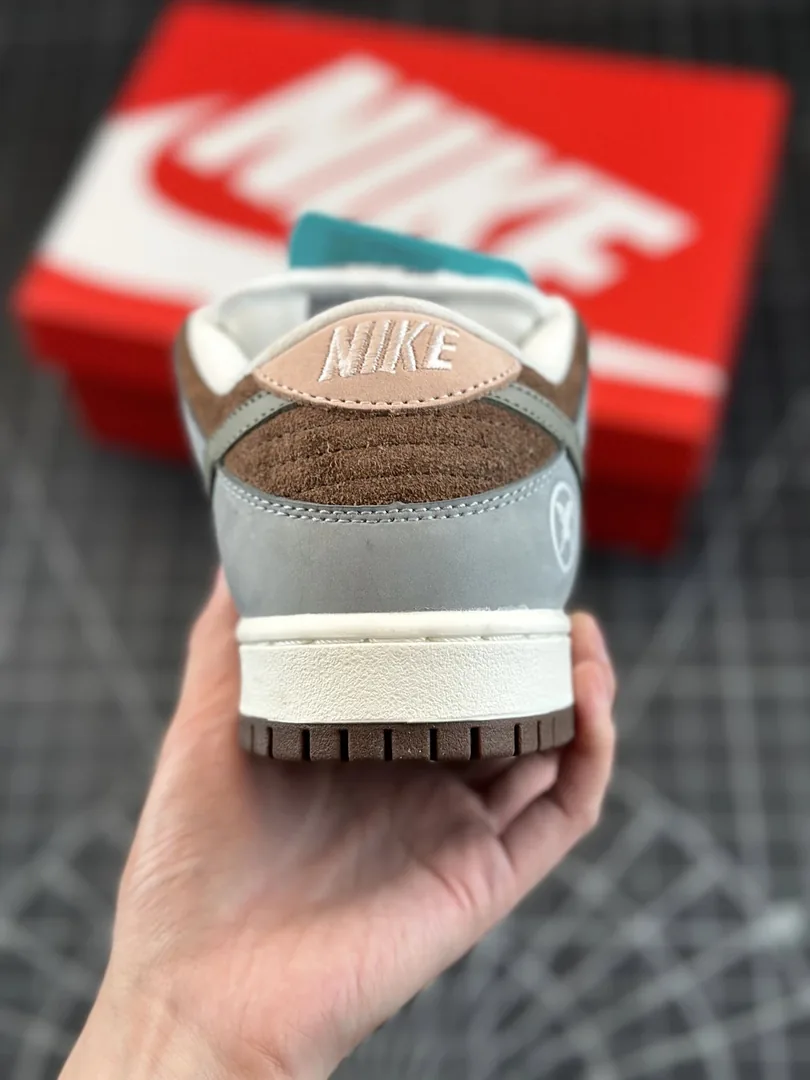 Nike Dunk Low Soft Grey — Photo 4