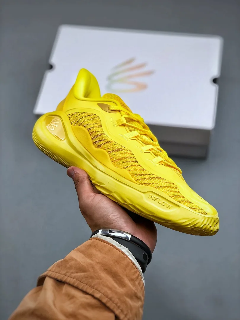 Under Armour Curry 11 Pink — QC