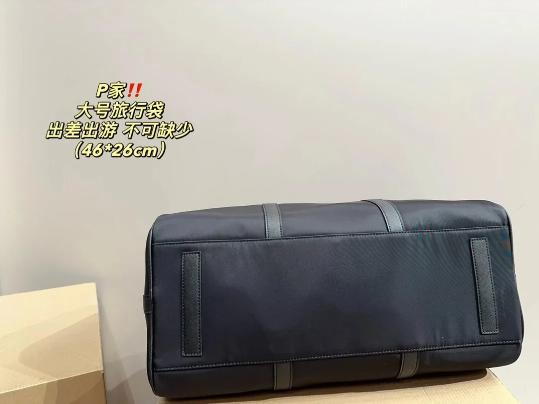 Prada Large Capacity Travel Bag — photo 5