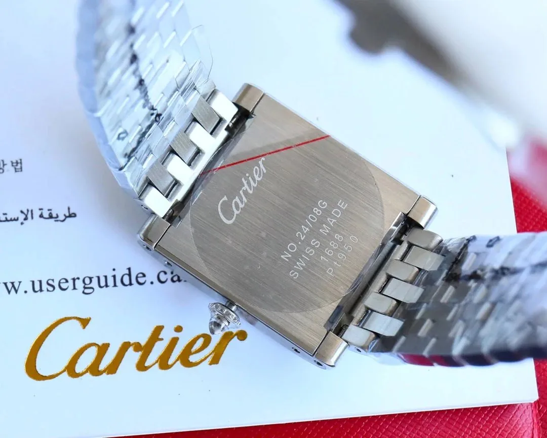 Cartier Tank Watch — Photo 14