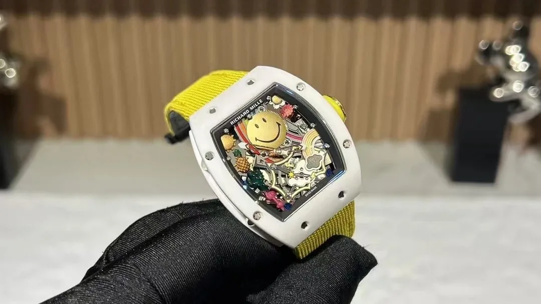 Skeleton Smiley Barrel Watch — Photo 3