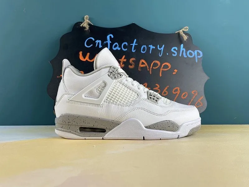 Air Jordan 4 White Oreo