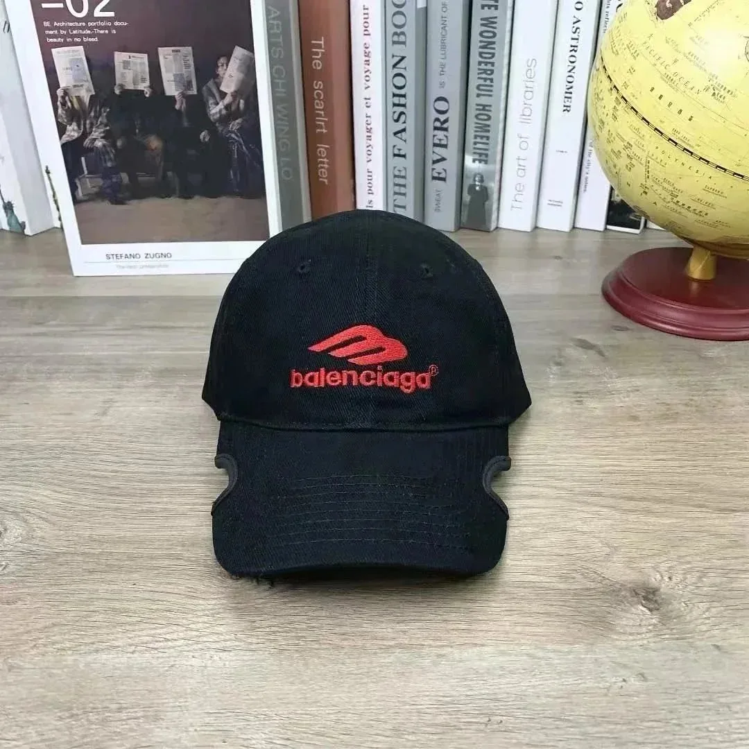 Balenciaga BB Logo Baseball Cap — QC