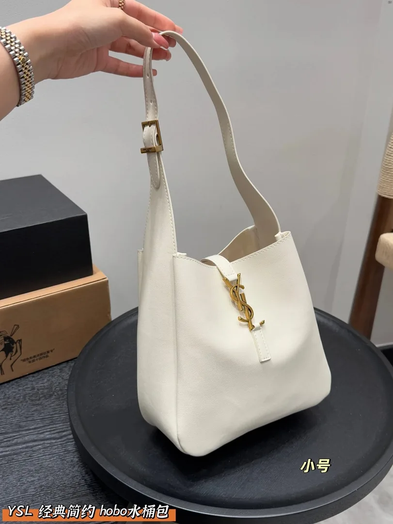 Saint Laurent Hobo Bucket Bag — photo 2