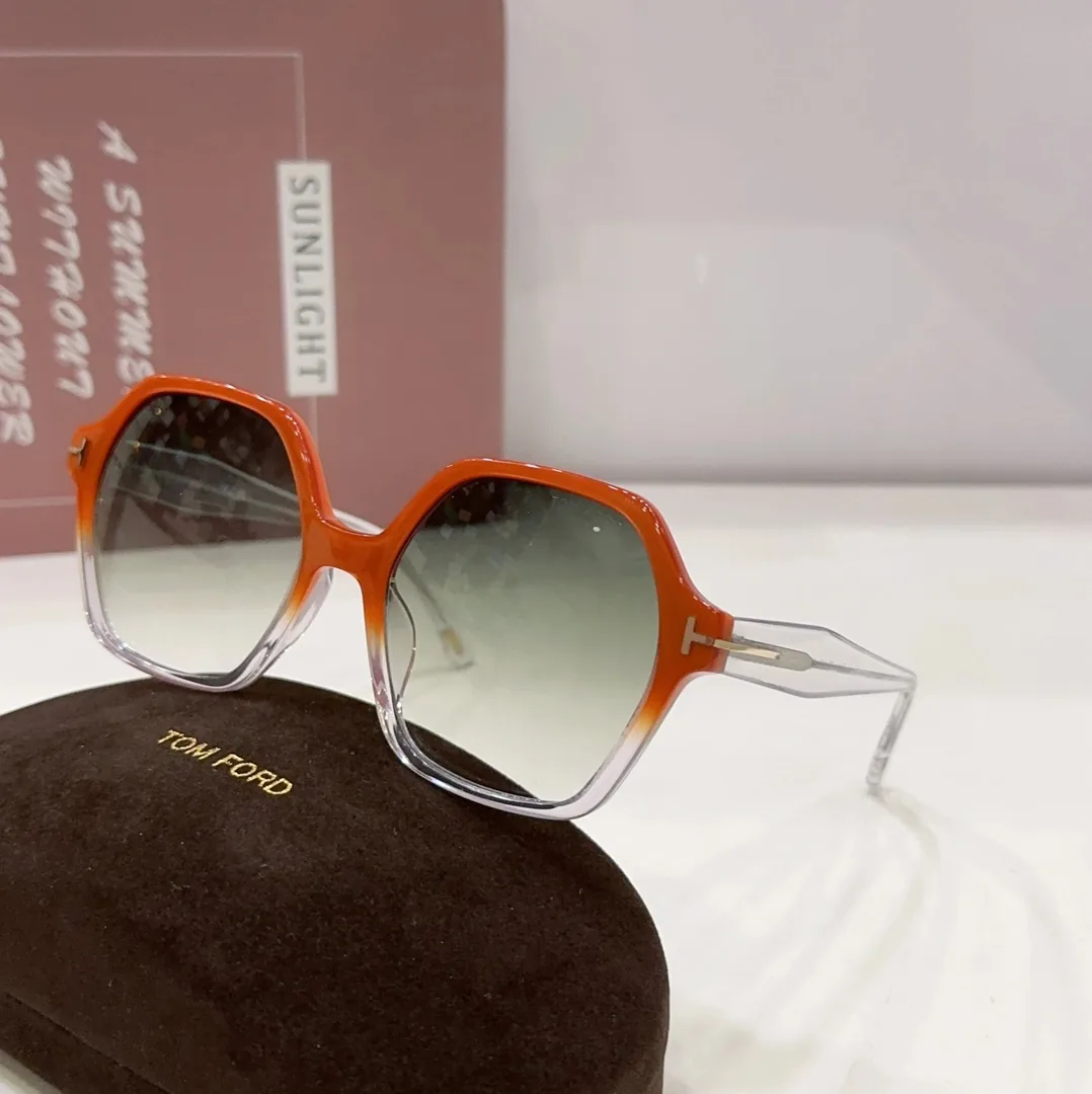 Tom Ford Sunglasses — photo 10