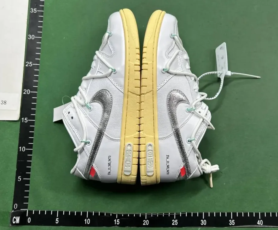 Off-White Low The 50 Sneakers — Photo 15