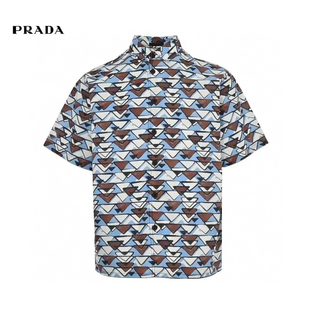 Short-Sleeve Tee — Photo 10