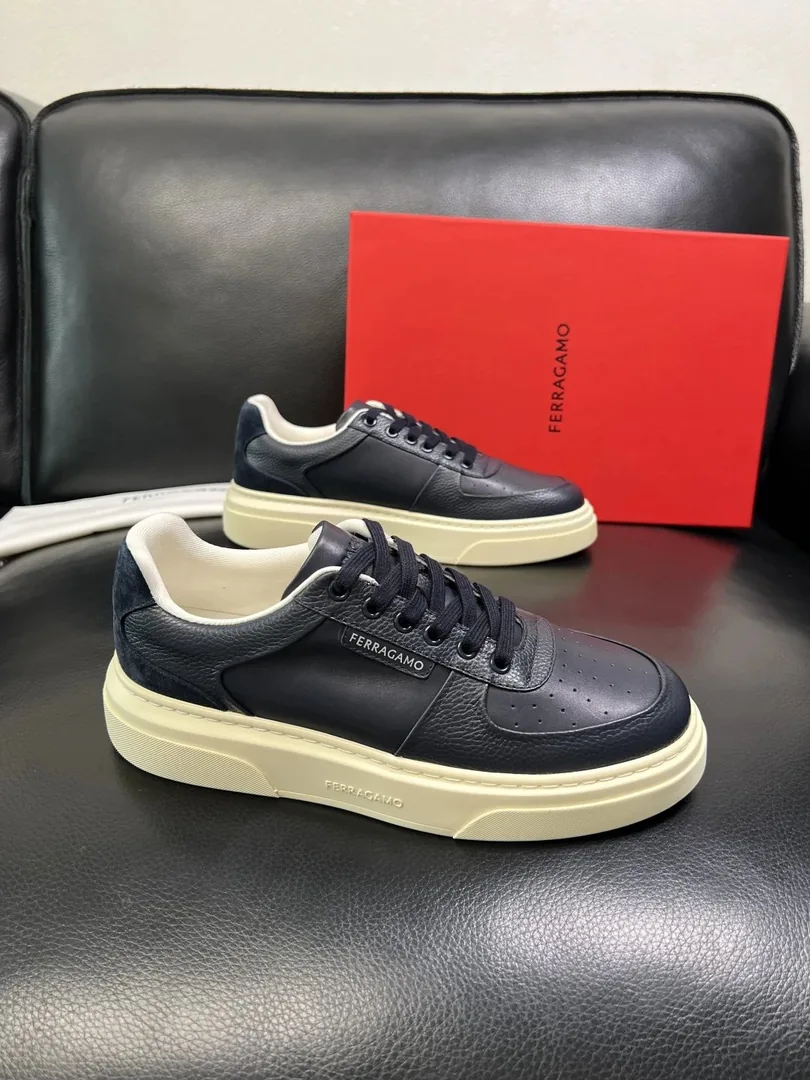Nike Air Force 1 Leather — QC