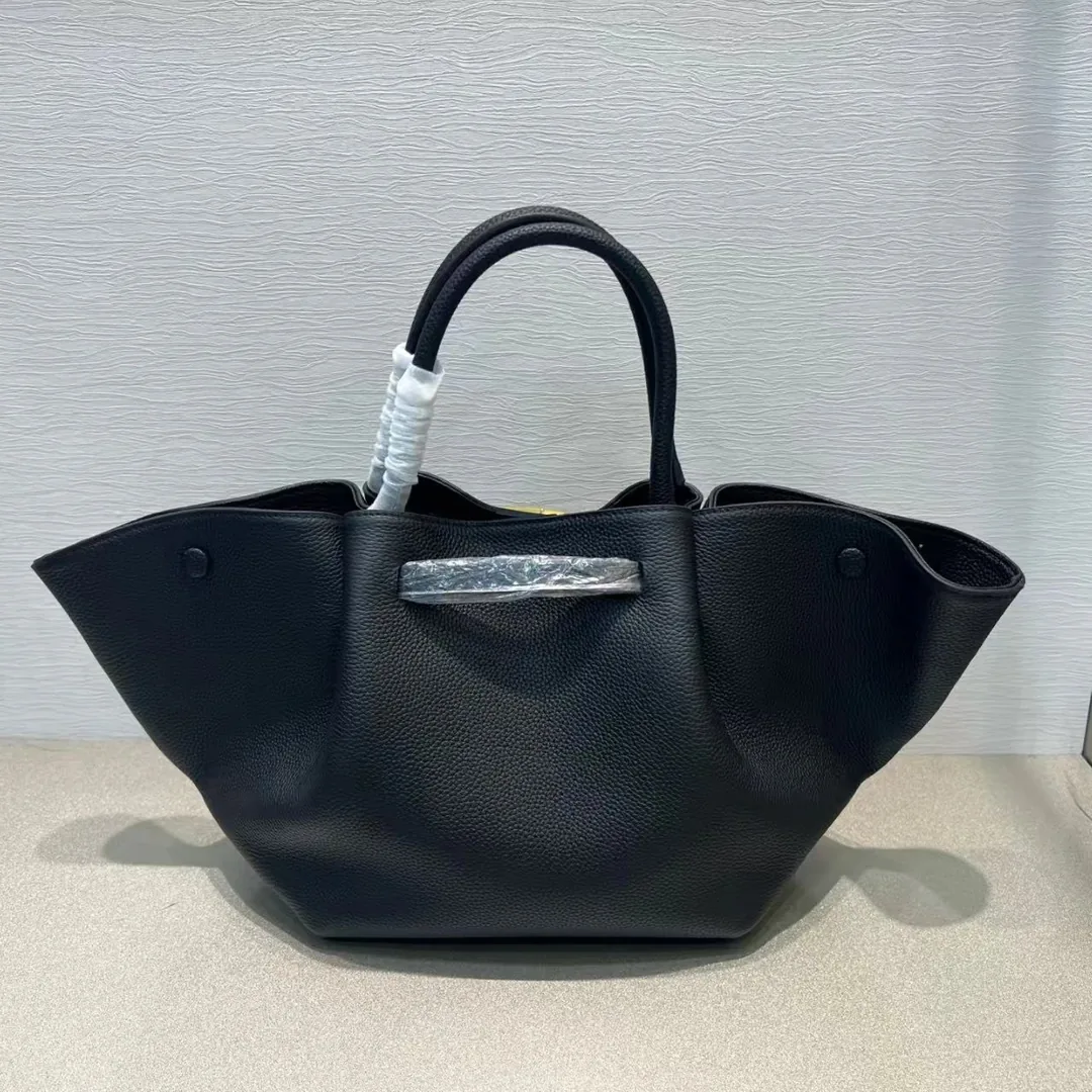 Dior Full-Grain Leather Bag — photo 2