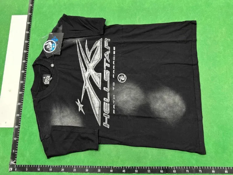 Hellstar Flame Graphic Print T-Shirt Collection — photo 3