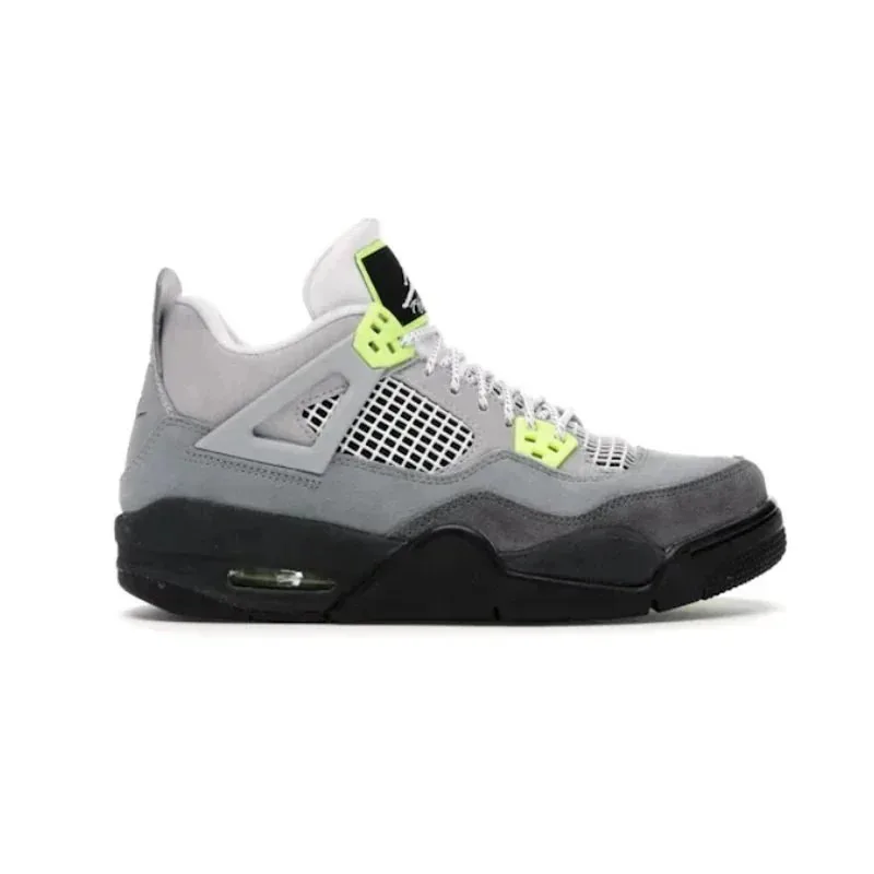 Jordan 4 Black Sneakers — Photo 3