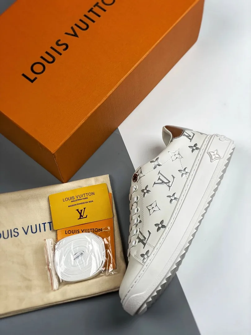 Louis Vuitton Time Out White Black Spring Low-Tops — Photo 13