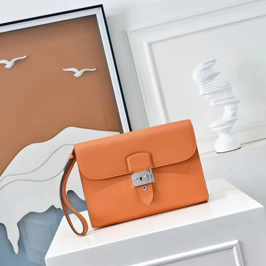 Hermes Handbag — photo 5