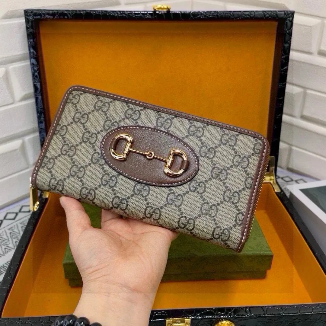 Gucci Leather Wallet — photo 4