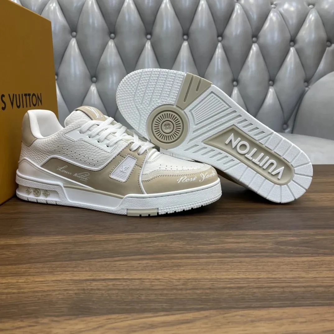 Louis Vuitton LV Trainer Low Sneakers — Photo 15