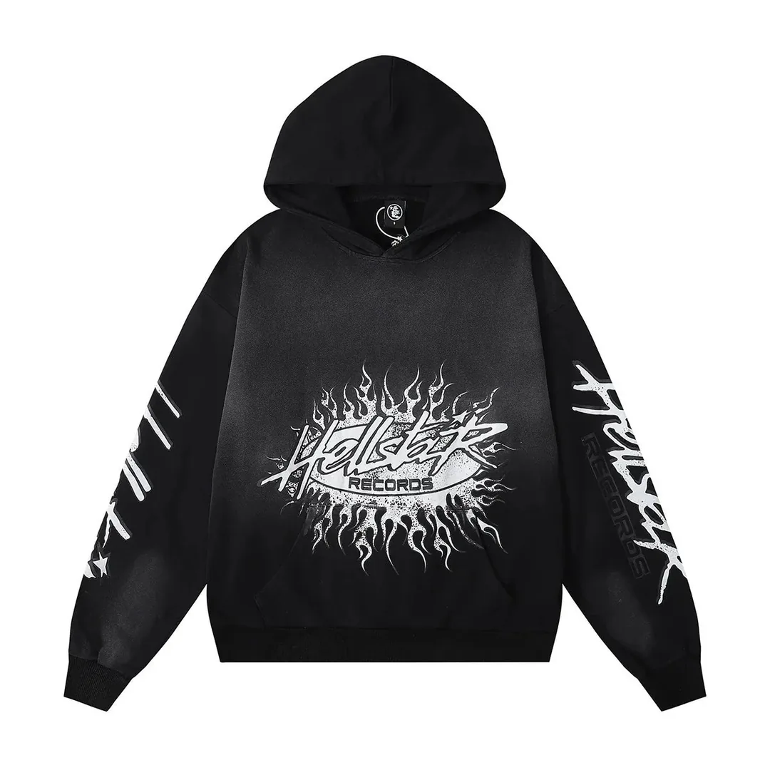 Hellstar Sports Graphic Crewneck Sweatshirt — Photo 9