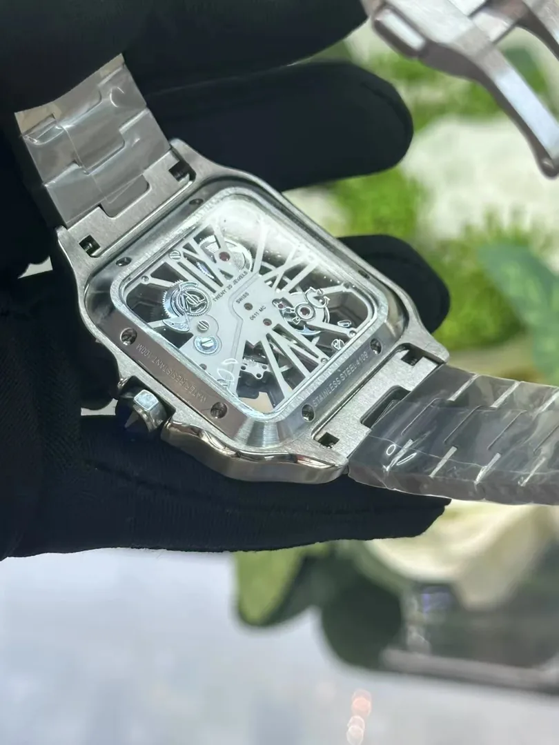 Automatic Watch — Photo 9