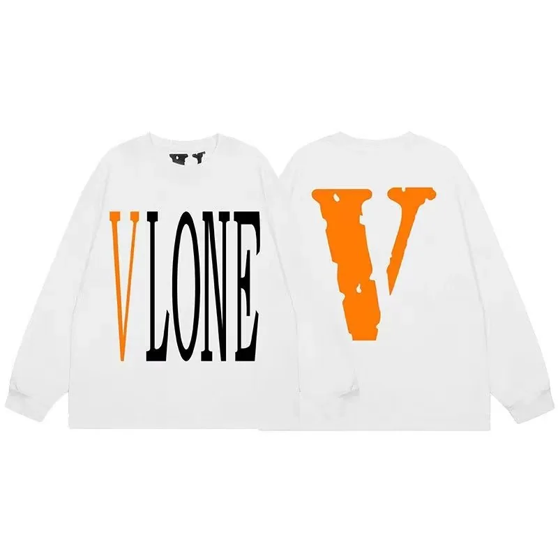 Crewneck Sweatshirt — Photo 9
