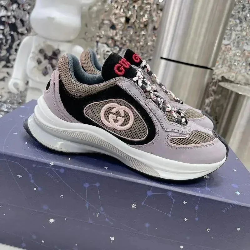 Gucci Run Beige Sneakers — QC