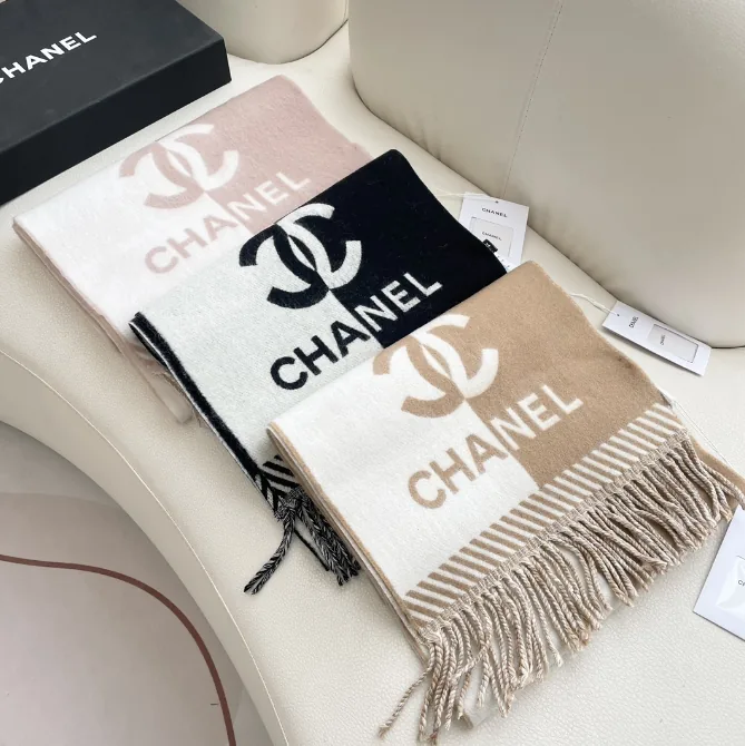 Dior Scarf — QC