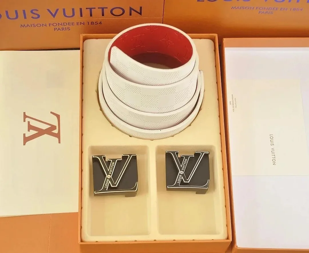 Leather Belt — QC
