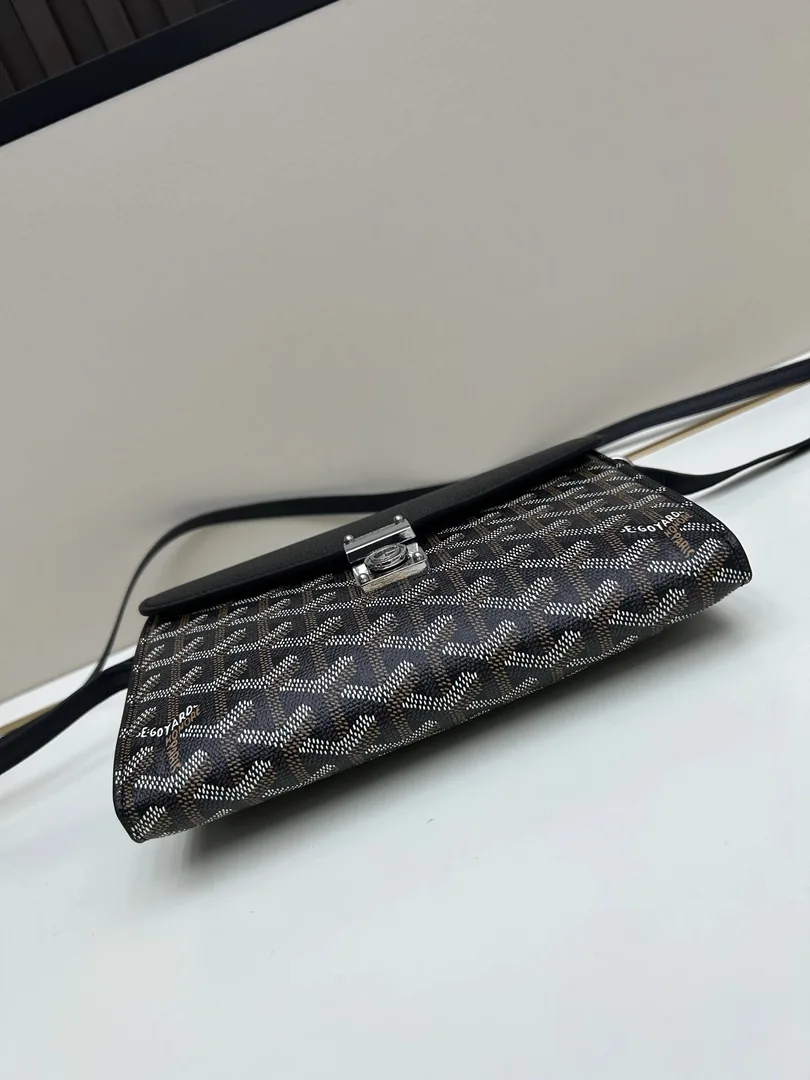 Goyard Chypre Bag — photo 4