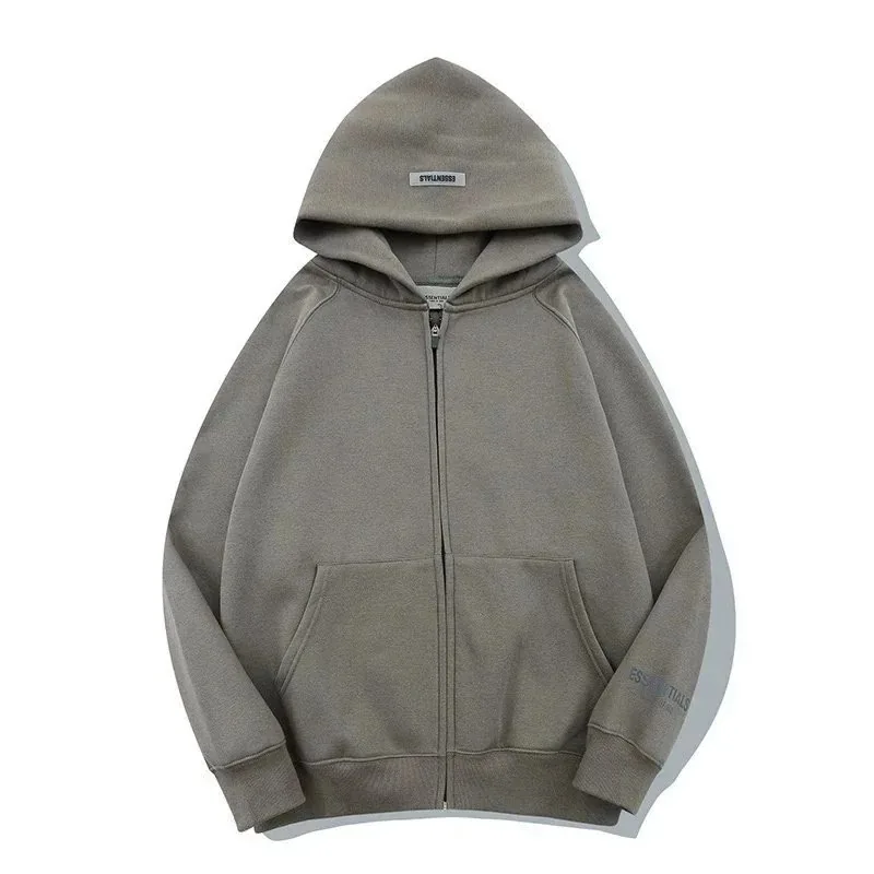 Fear of God Essentials Logo Sweatshirt Collection — Photo 10