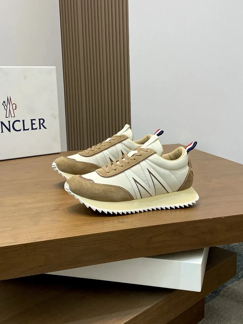 New Balance Zebra Print Leather Trainers — Photo 5