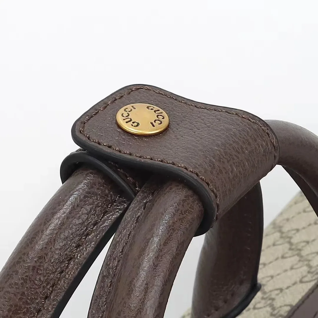 Gucci Leather Shoulder Bag — QC