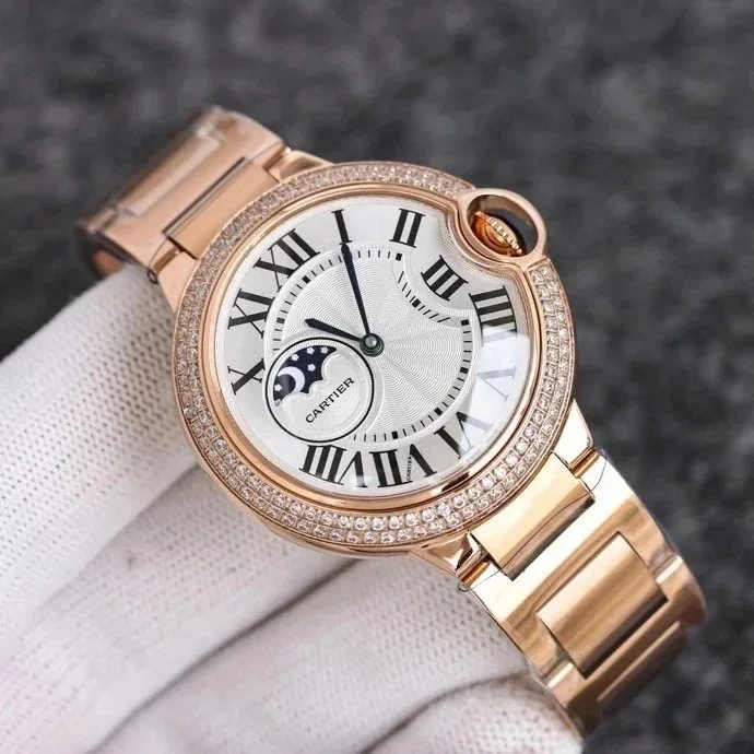 Street Style Watch