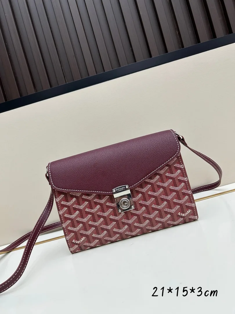 Goyard Chypre Bag — Photo 13