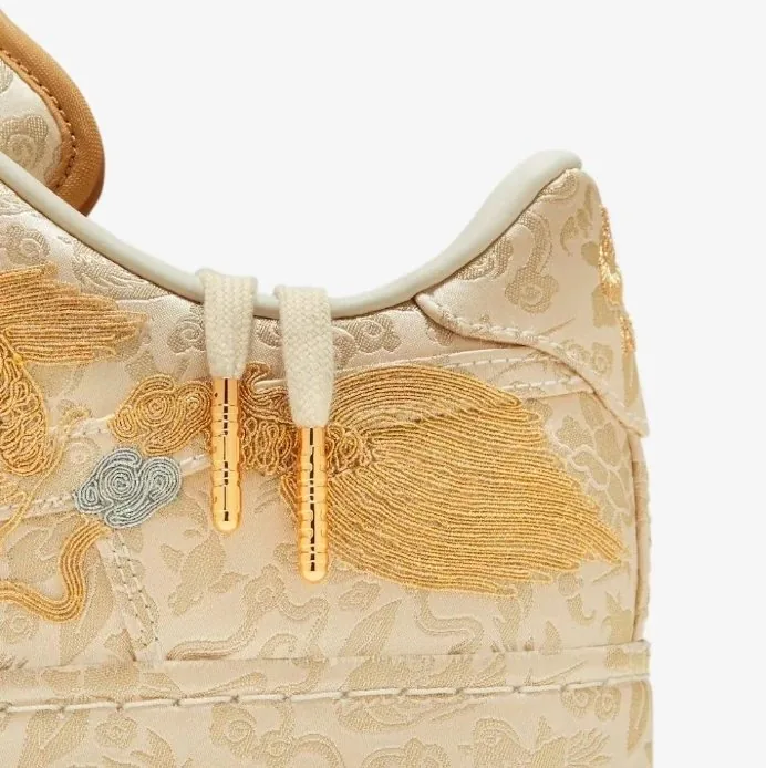 Nike Air Force 1 CNY — Photo 12