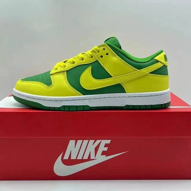 Nike Dunk Shoes — Photo 12