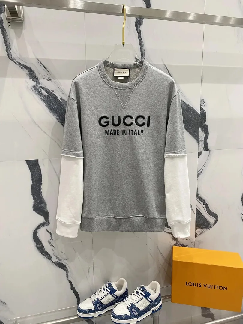 Crewneck Autumn Sweatshirt — Photo 12