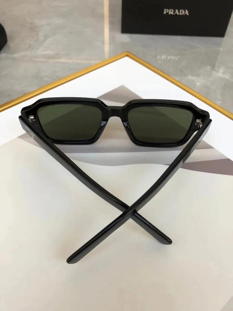 Unisex Square Sunglasses — photo 7