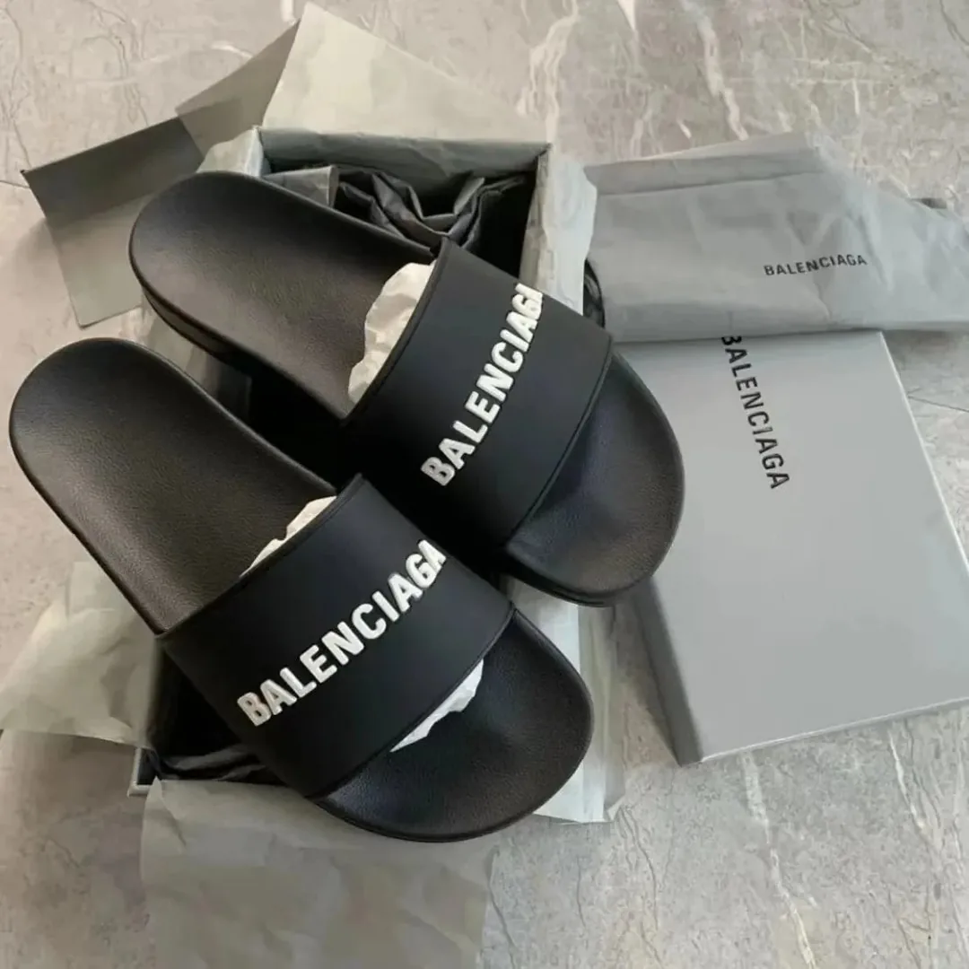 Balenciaga Logo Rubber Pool Slide Sandal — photo 3