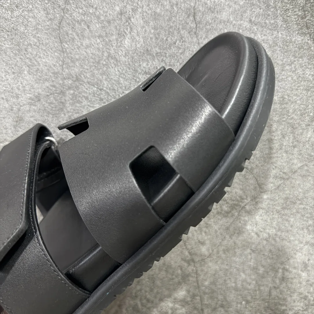 Chypre Couple Sandals — QC