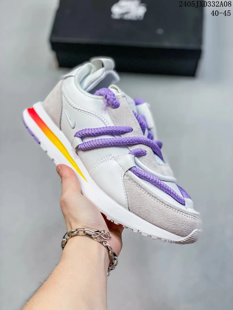 Nike Sacai Vapor Waffle White — Photo 7