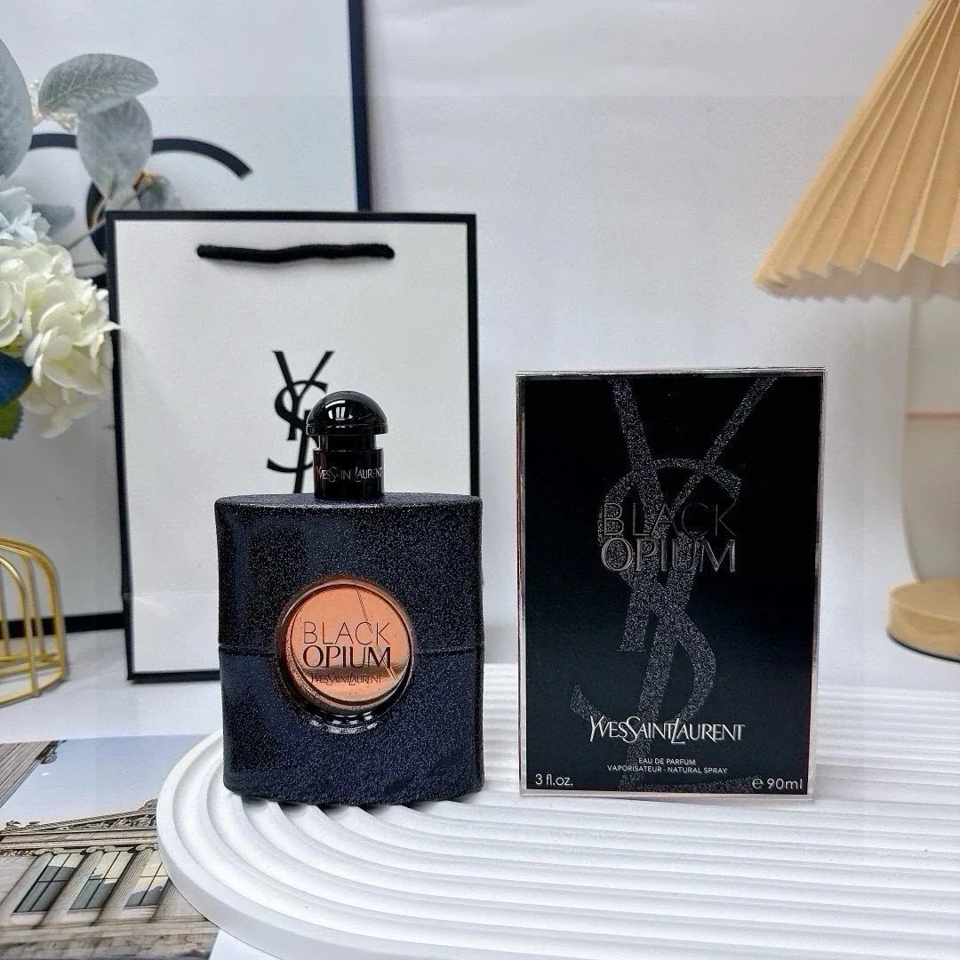 Perfume — Photo 13