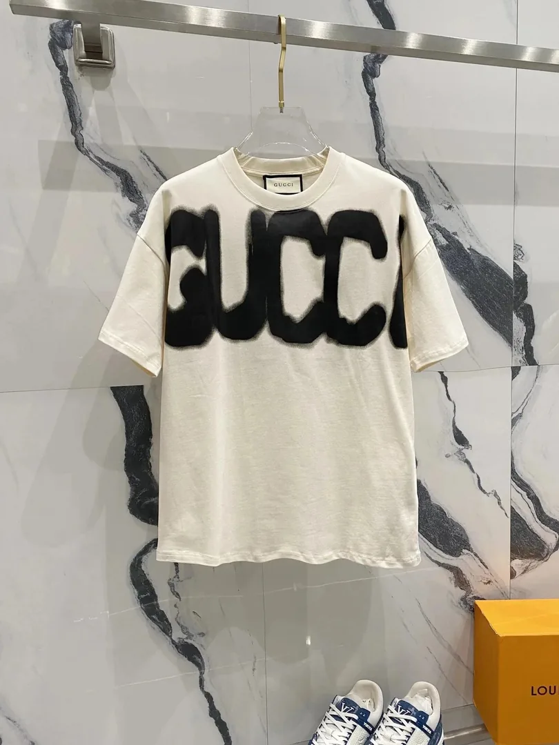 Embroidered Print T-Shirt Collection — photo 7